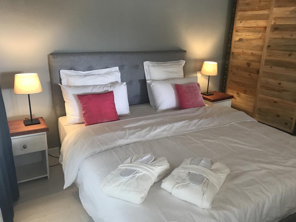 Pili Pili Boutique Hotel Кигали Стая снимка