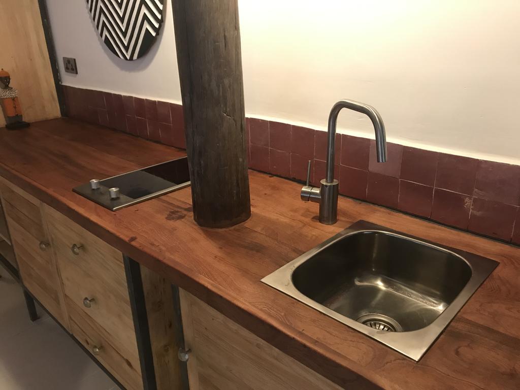 Pili Pili Boutique Hotel Кигали Стая снимка