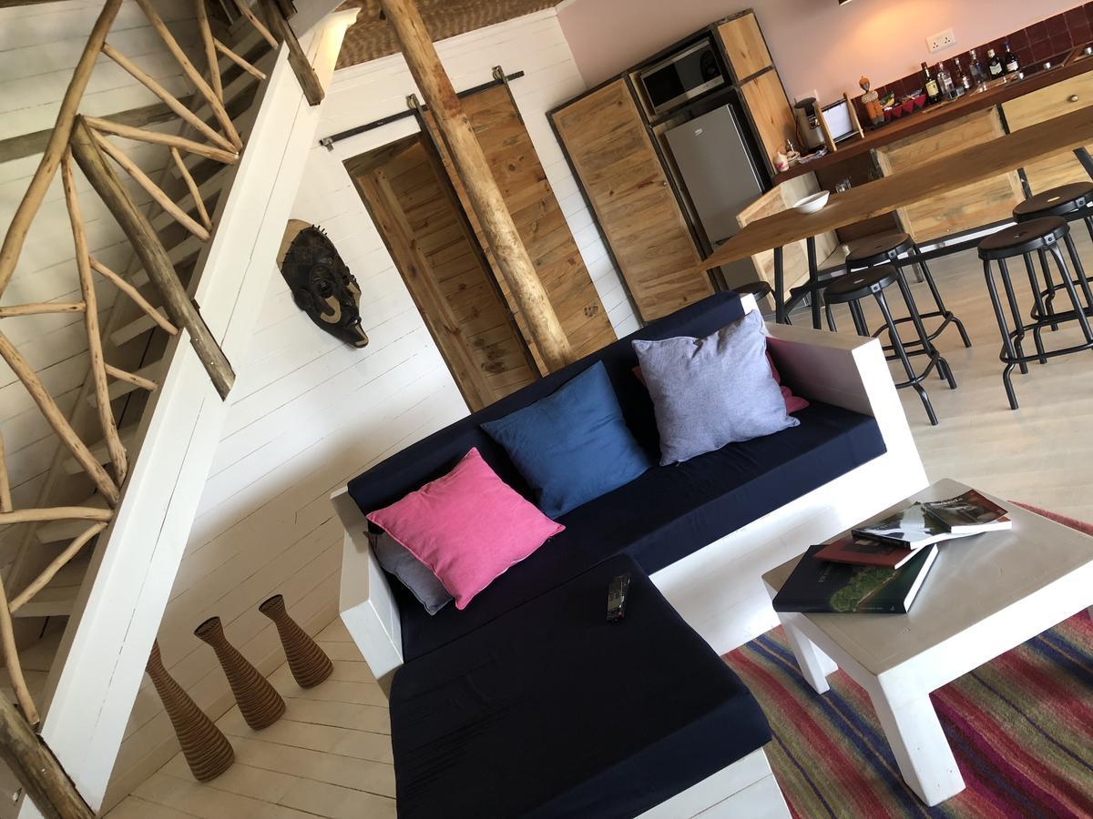Pili Pili Boutique Hotel Кигали Екстериор снимка