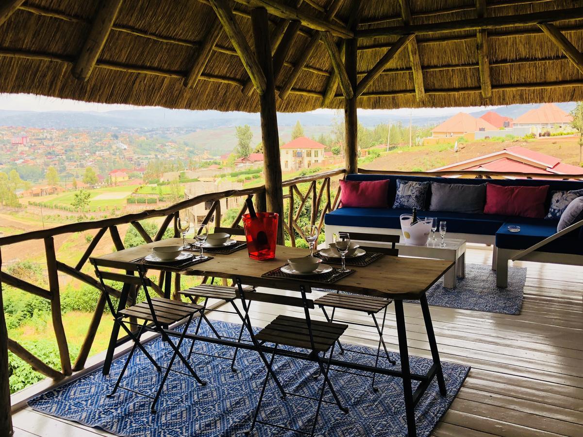 Pili Pili Boutique Hotel Кигали Екстериор снимка